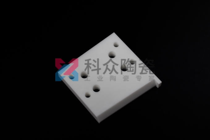 氧化鋯陶瓷在工業(yè)，醫療等多個(gè)領(lǐng)域證實(shí)是可靠