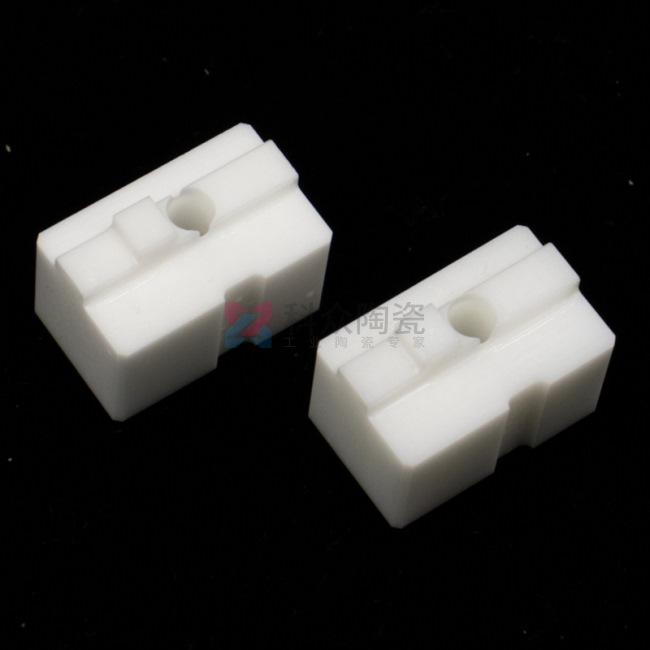 生產(chǎn)氧化鋯陶瓷的優(yōu)勢和未來(lái)發(fā)展應用的趨勢