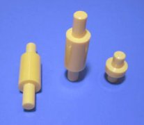 氧化鋯陶瓷的應用主要從兩個(gè)方面考慮